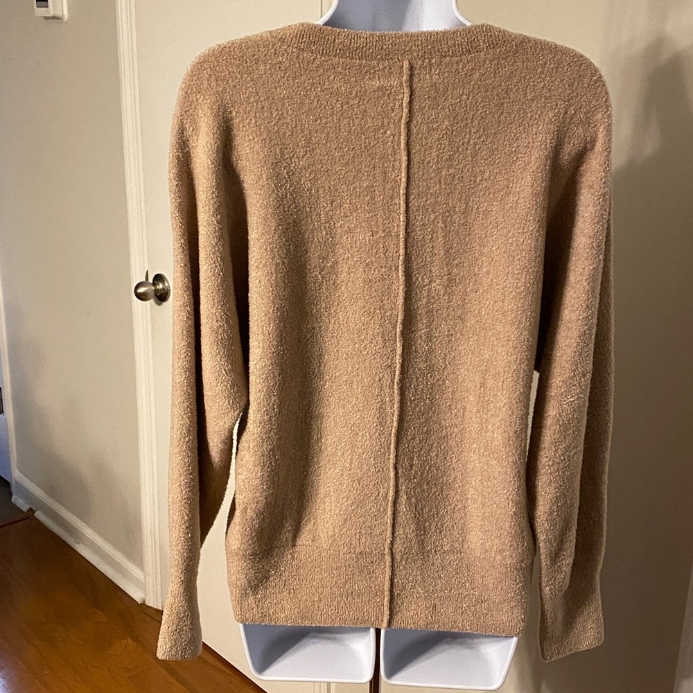 Barefoot Dreams Sweater - Picture 6 of 7